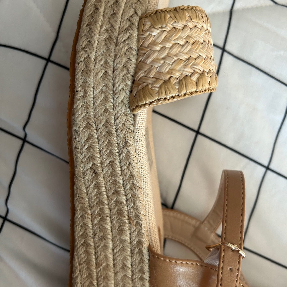 dress sandals